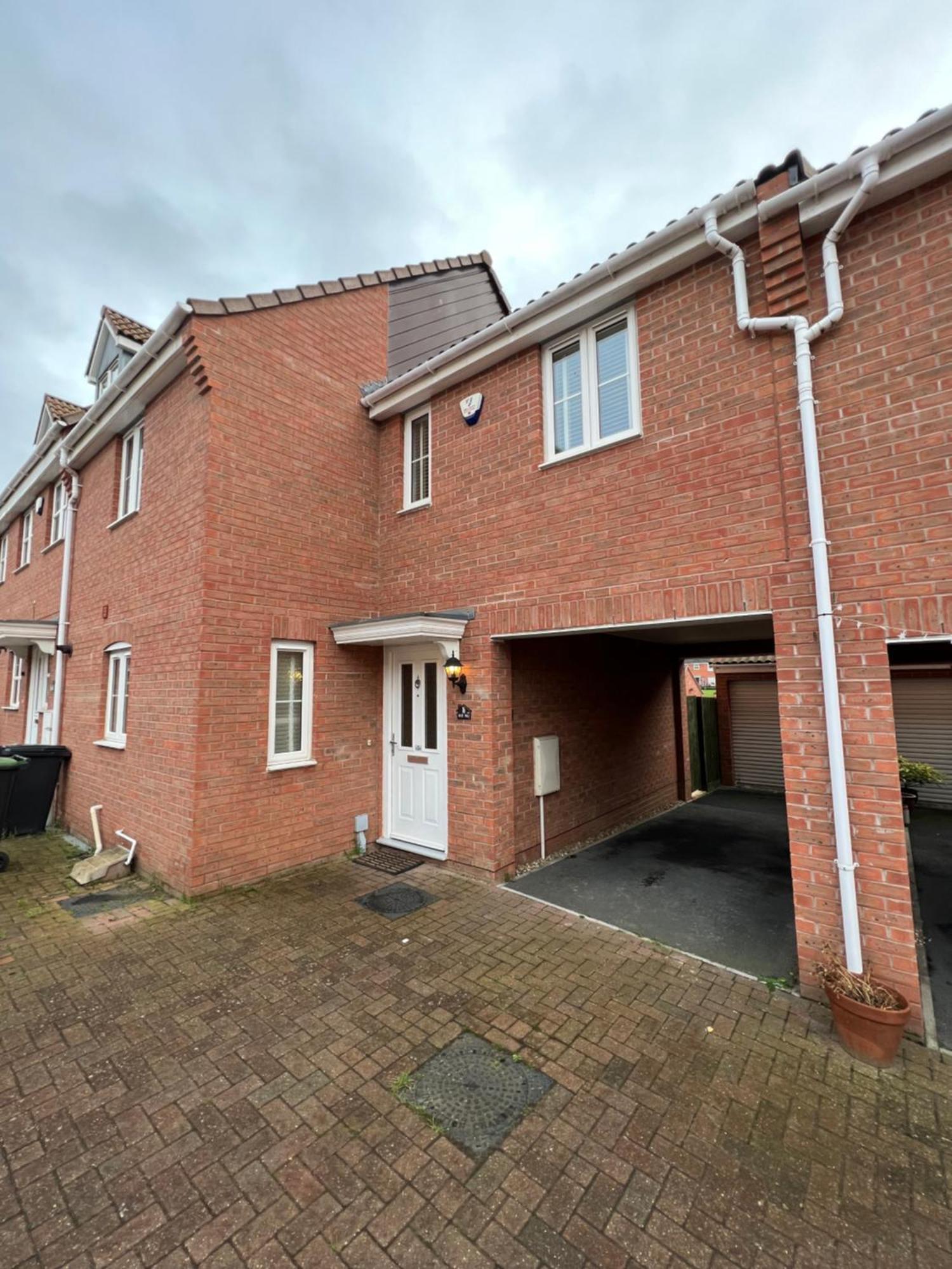 The Belfry 3 Bedrooms 2 Bathrooms Contractors & Family Higham Ferrers المظهر الخارجي الصورة